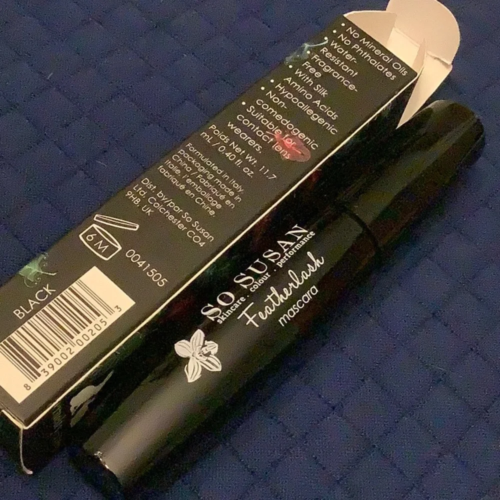NIB So Susan FeatherLash Mascara in Black